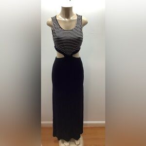 LeShop Size Medium Black & White Striped Cutout Style Maxi Dress. New With Tags.